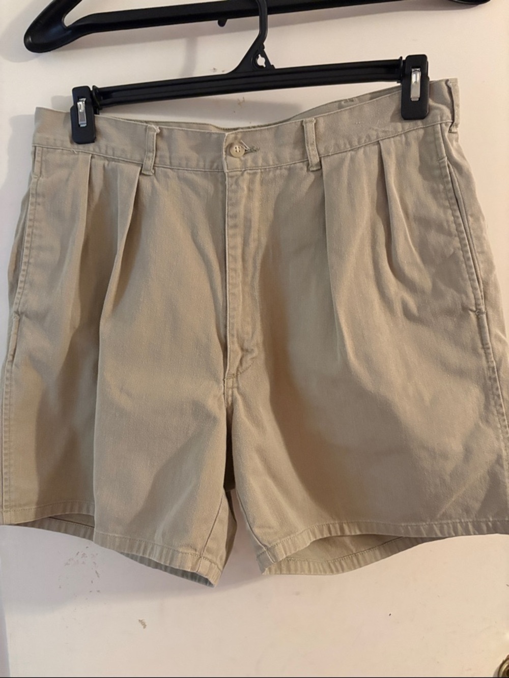 Polo by Ralph Lauren Men’s Khaki pleated Front Shorts